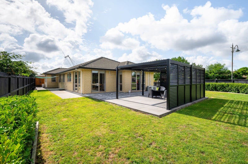 1 Gresham Place, Rototuna North, Hamilton - Carousel 2