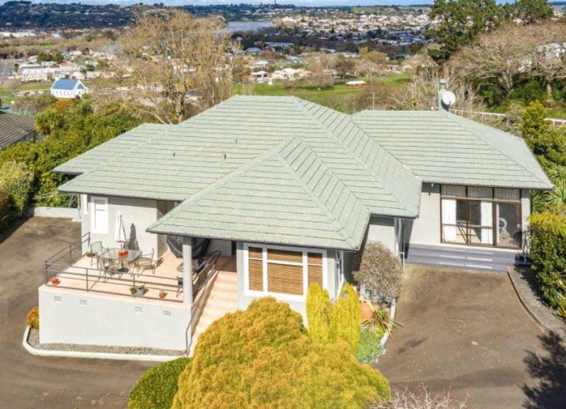 4 Hillside Terrace, Saint Johns Hill, Whanganui - Carousel 1