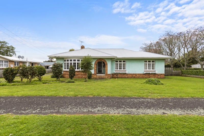 6 Hardley Street, Whitiora, Hamilton - Carousel 1