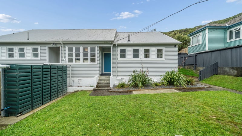 7 Swainson Street, Naenae, Lower Hutt - Carousel 1