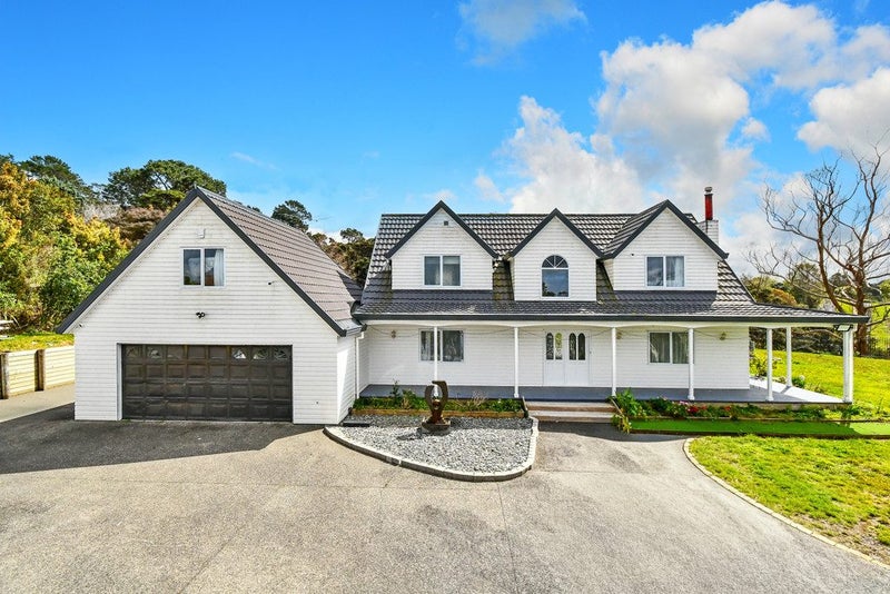 10/199 Birdwood Road, Massey, Auckland - Carousel 1