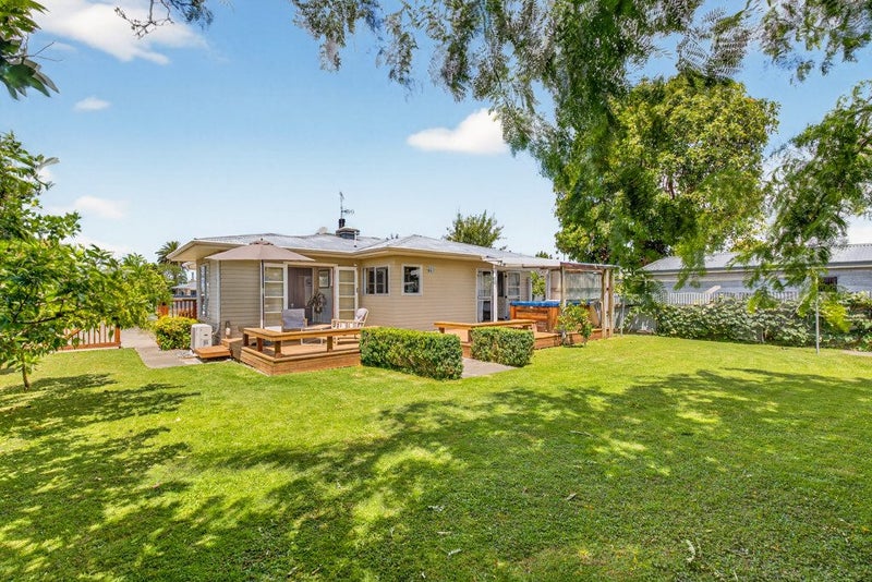 26 Bill Hercock Street, Pirimai, Napier - Carousel 1