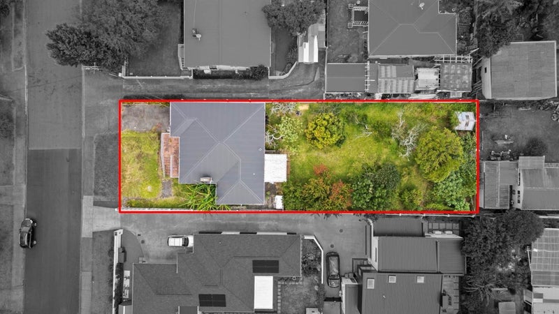 8 Kohanga Road, Mangere Bridge, Auckland - Carousel 1