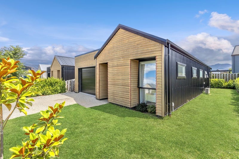 7 Lindis Road, Wanaka - Carousel 1