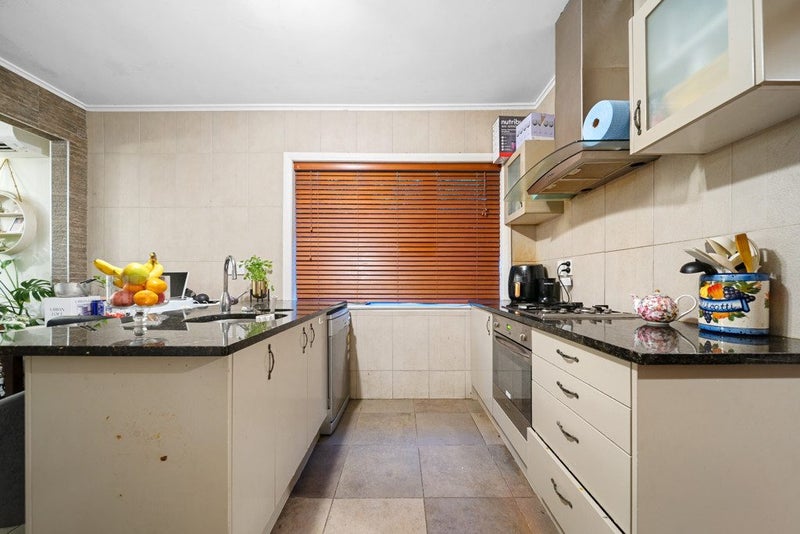 47 Hillsborough Road, Hillsborough, Auckland - Carousel 2