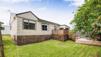 17A Nottingham Avenue, Awapuni, Palmerston North - Carousel 1