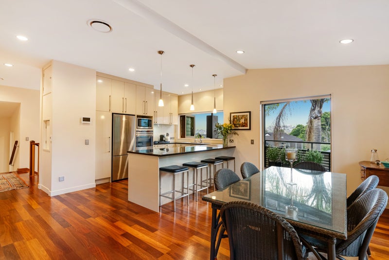 15 Hoani Glade, Saint Johns, Auckland - Carousel 2