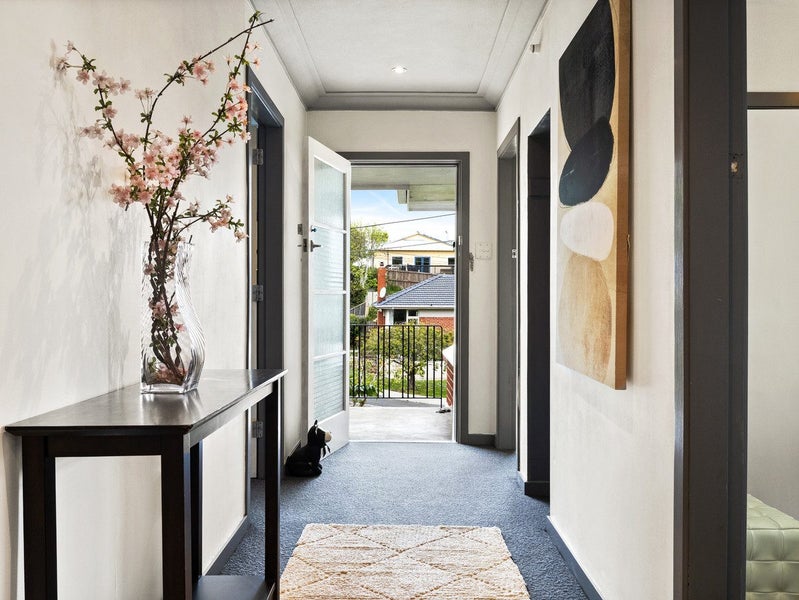 21 Renfrew Street, Balaclava, Dunedin - Carousel 2