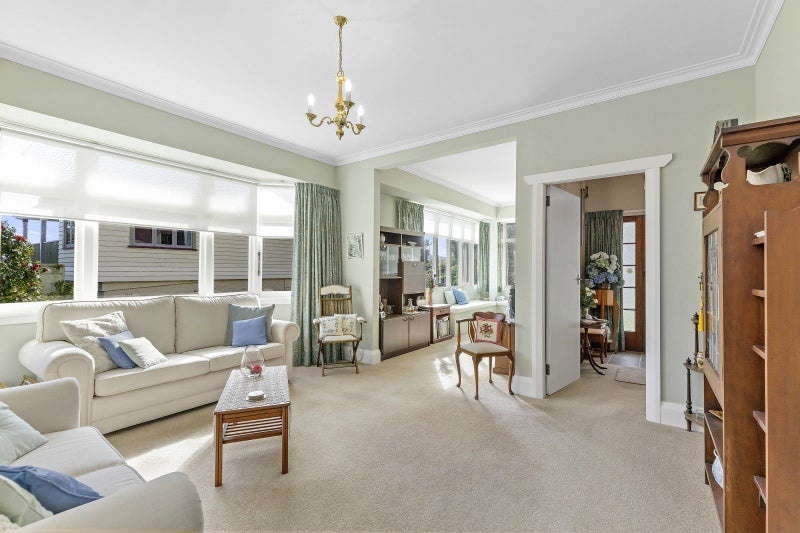 62 Norton Park Avenue, Fairfield, Lower Hutt - Carousel 1