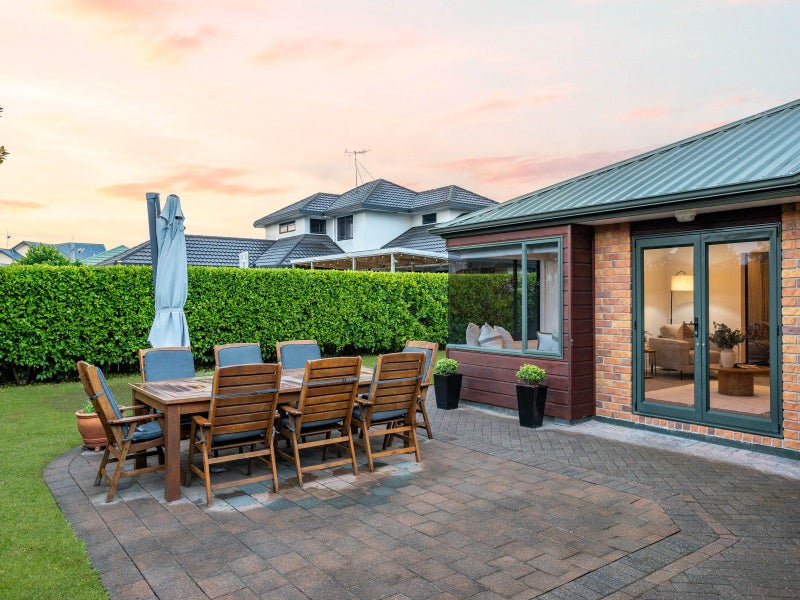 38 Rototuna Road, Flagstaff, Hamilton - Carousel 2