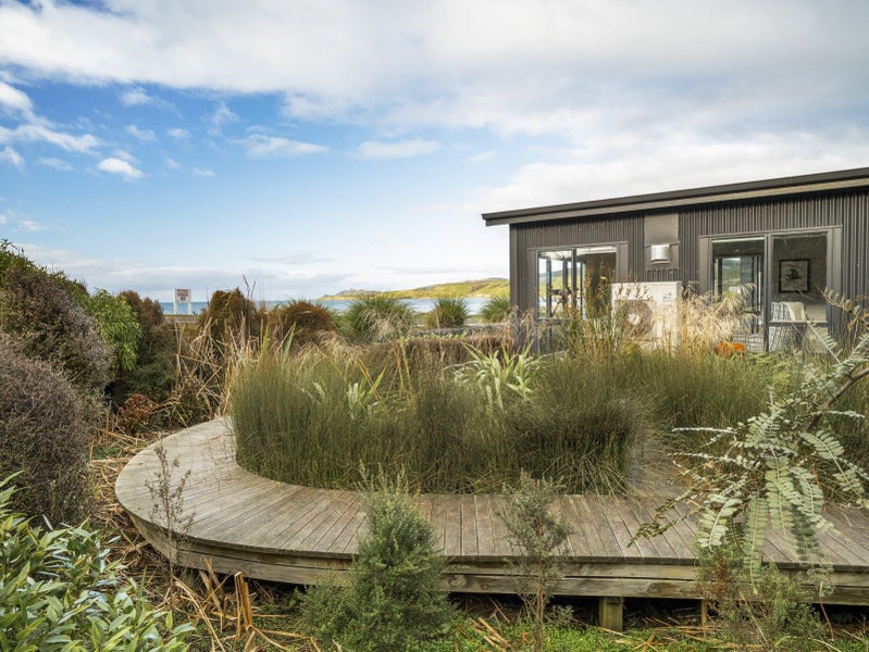 46 Esplanade, Kaka Point - Carousel 32