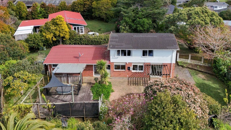 61 Opaheke Road, Opaheke, Papakura - Carousel 10