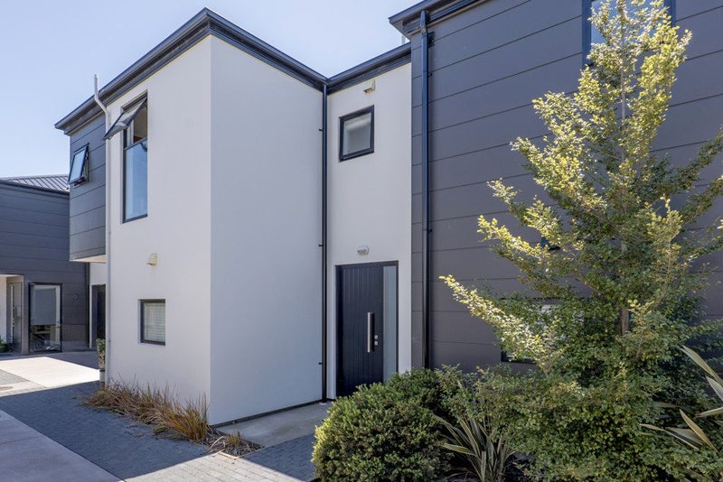 2/9 Bolton Avenue, Spreydon, Christchurch - Carousel 1