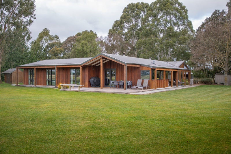 18 River Road, Elgin, Ashburton - Carousel 1