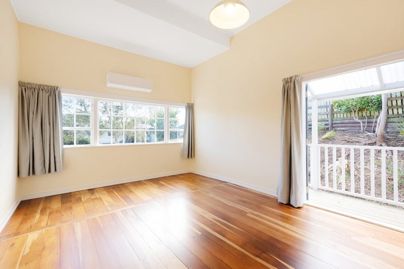 73 Awatea Street, Ranui, Porirua - Carousel 2