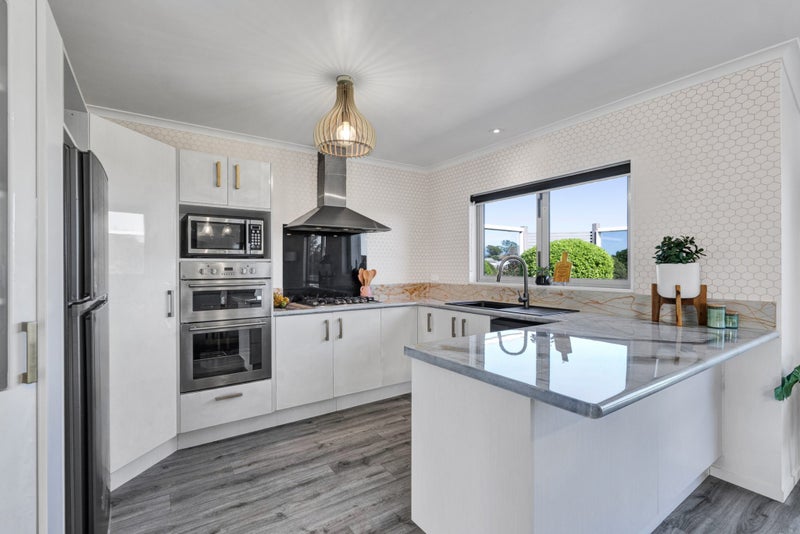 28A Jules Crescent, Bell Block, New Plymouth - Carousel 2