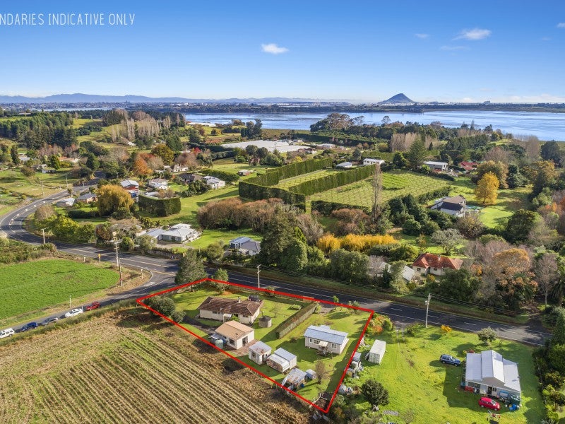 1 Kaiwha Road, Welcome Bay, Tauranga - Carousel 1