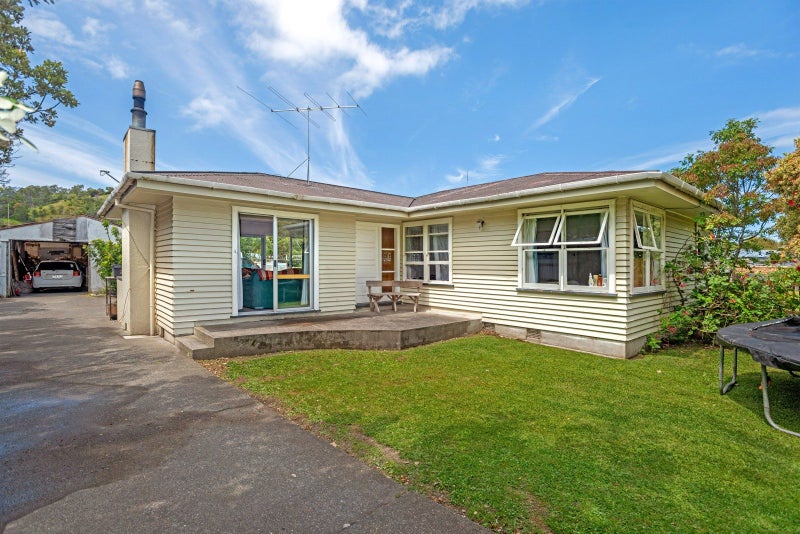 24 Steele Road, Tamarau, Gisborne - Carousel 2