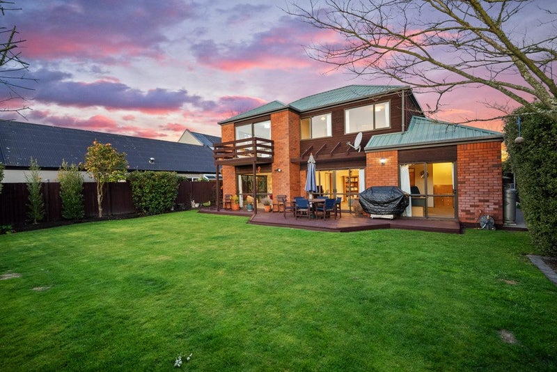 18 Hatfield Place, Avonhead, Christchurch - Carousel 2