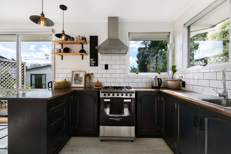 16 Enfield Street, Nawton, Hamilton - Carousel 2