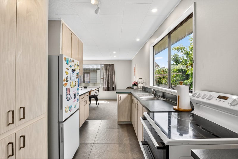 23 Ryan Crescent, Greenmeadows, Napier - Carousel 1