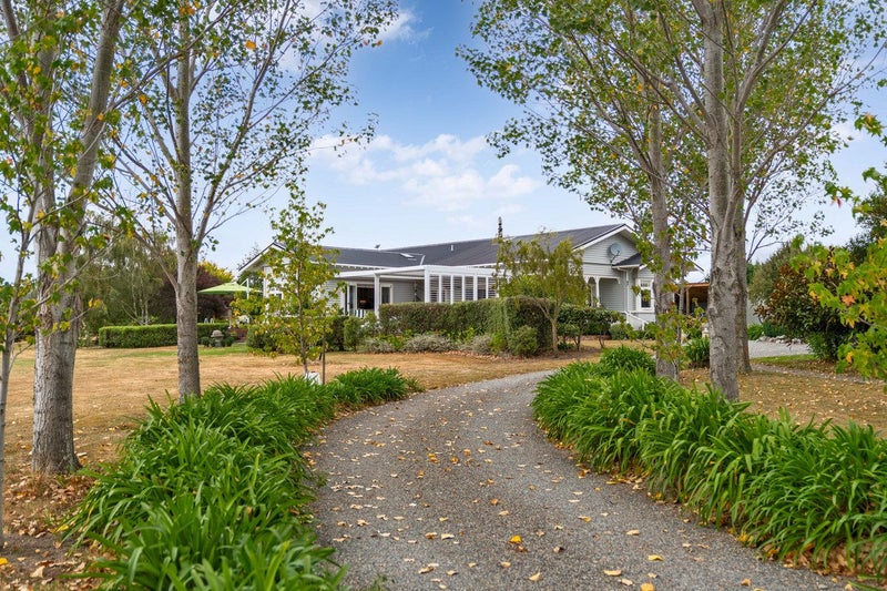 11 Campbell Drive, Martinborough, Martinborough - Carousel 2