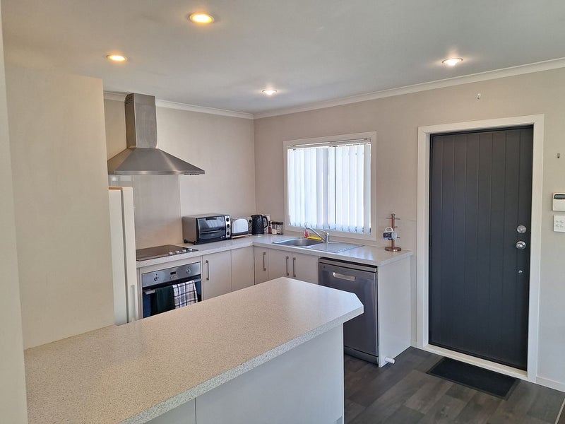 2/150 Killarney Road, Frankton, Hamilton - Carousel 1