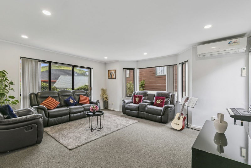 56 Erris Street, Johnsonville, Wellington - Carousel 2