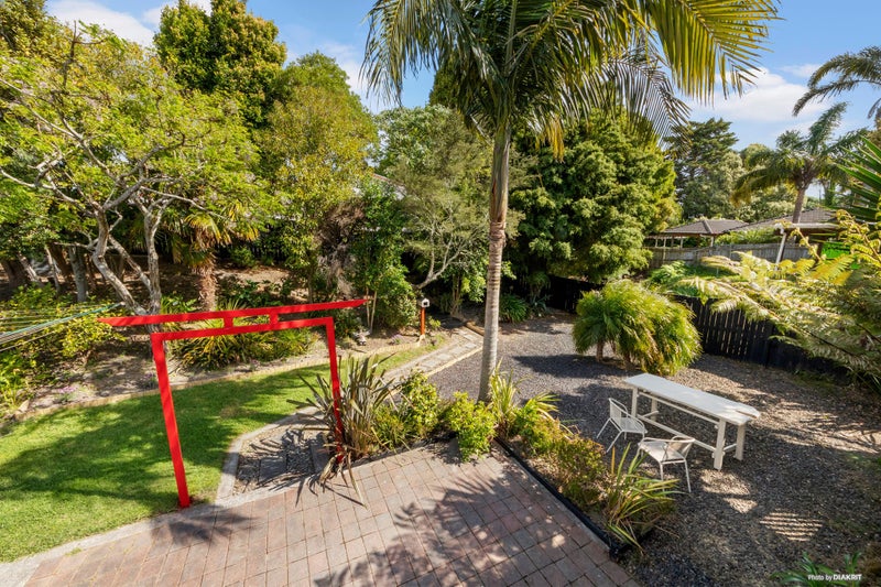 38B Bolton Street, Blockhouse Bay, Auckland - Carousel 1