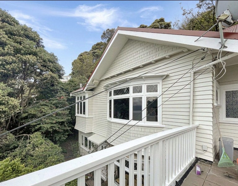 1/89 Barnard Street, Wadestown, Wellington, Wellington - Carousel 1