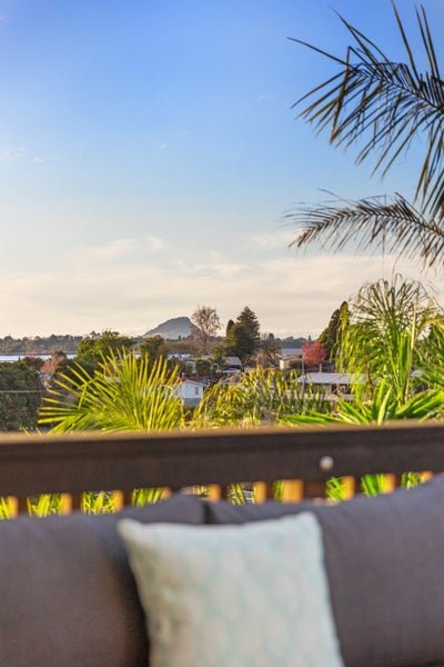 31 Bayvista Close, Welcome Bay, Tauranga - Carousel 1