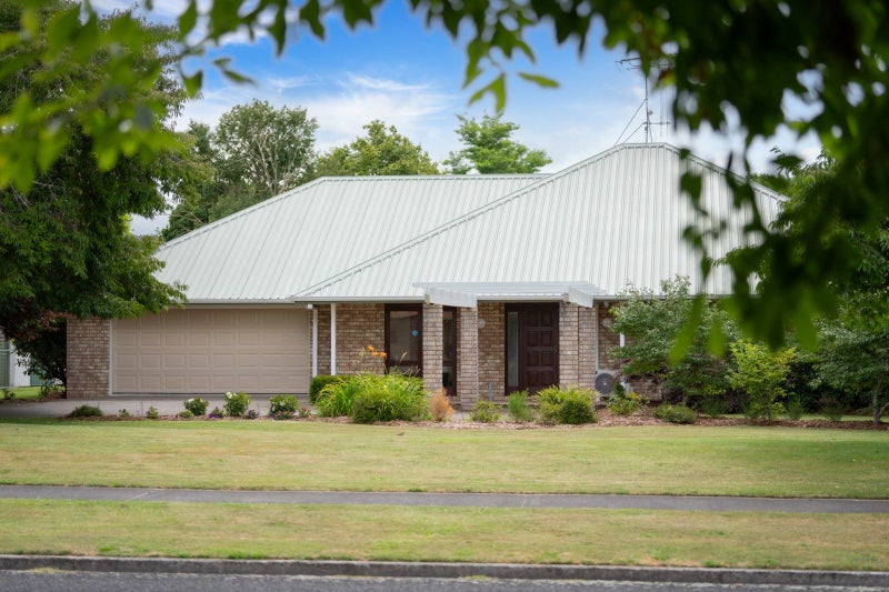 21 Cowley Drive, Leamington, Cambridge - Carousel 1