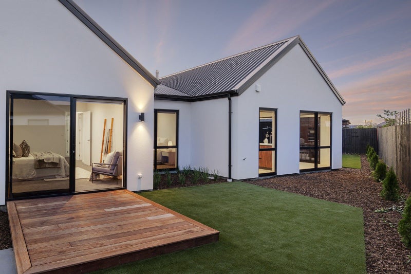 10 Orchiston Way, Lincoln, Lincoln - Carousel 23