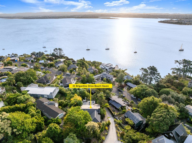 31 Brigantine Drive, Beach Haven, Auckland - Carousel 2