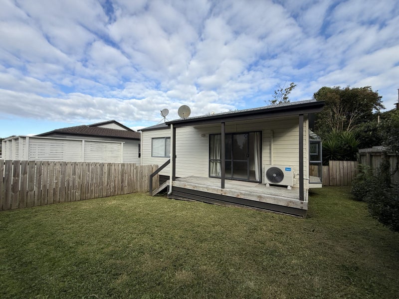 8 Kupari Place, Totara Vale, Auckland - Carousel 12