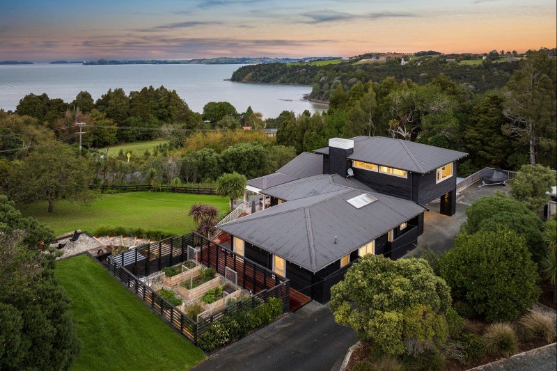 181 Baddeleys Beach Road, Matakana Coast - Carousel 1