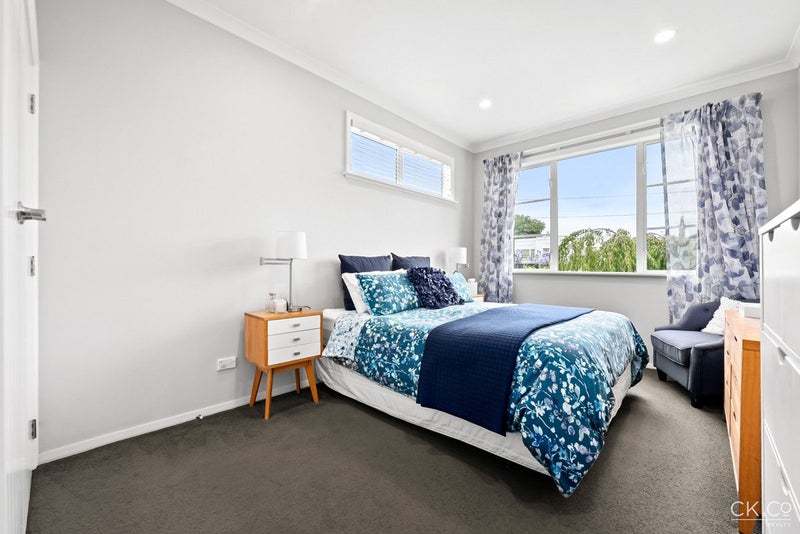 13 John Street, Trentham, Upper Hutt - Carousel 2