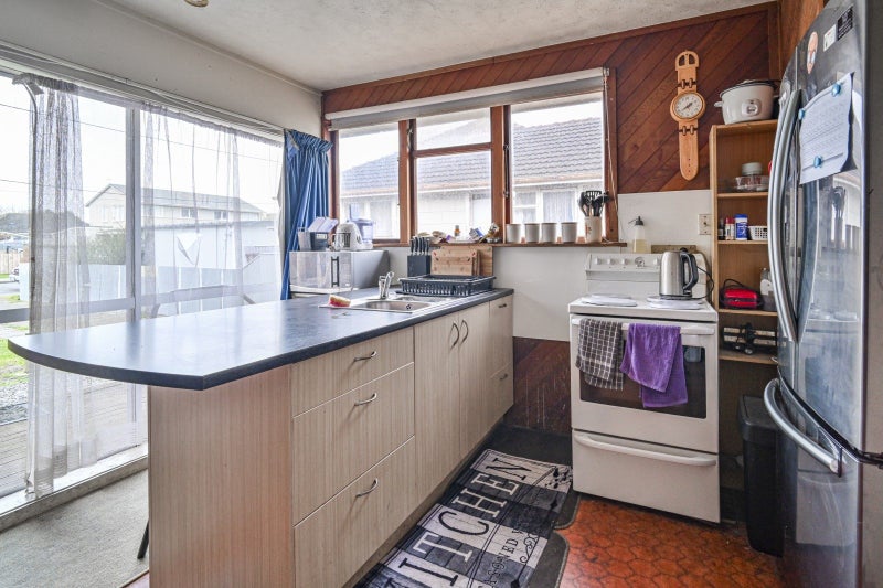 1004 Bledisloe Street, Raureka, Hastings - Carousel 2