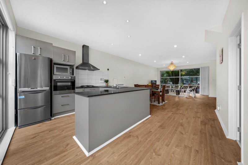 6 Kauri Drive, Takanini, Auckland - Carousel 1