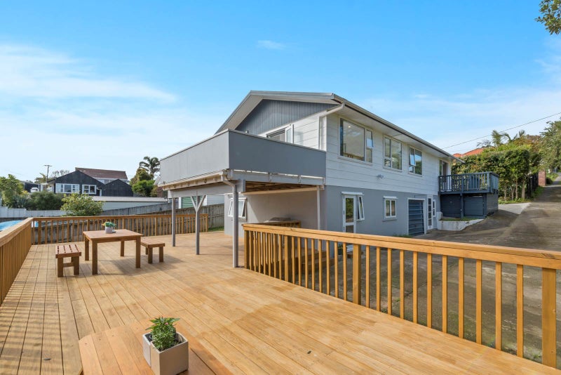 30A Kawerau Avenue, Devonport, Auckland - Carousel 1