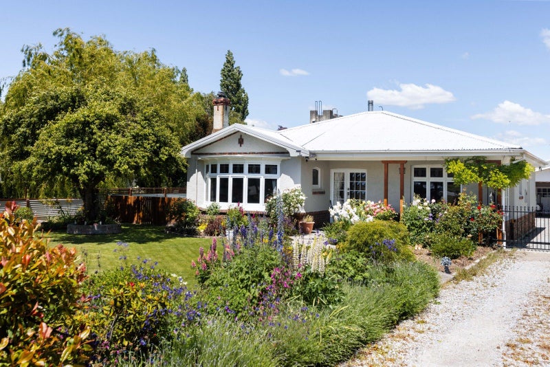 10 Thomas Street, Ranfurly, Ranfurly - Carousel 1