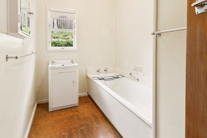 30 Melrose Road, Island Bay, Wellington - Carousel 11