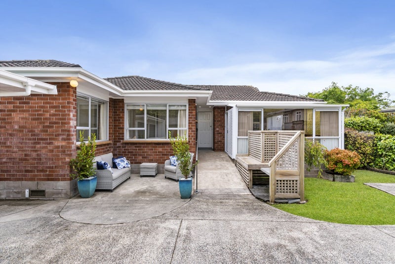 19 Wicklow Road, Narrow Neck, Auckland - Carousel 1
