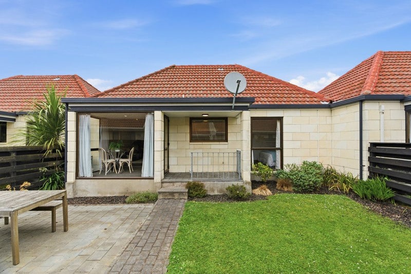 2/4 Broadbent Street, Riccarton, Christchurch - Carousel 23