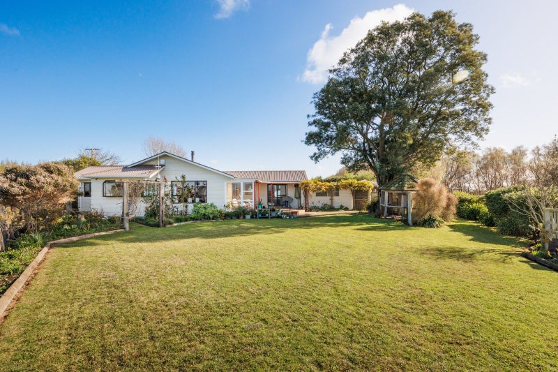 451 Pyke Road, Glen Oroua, Palmerston North - Carousel 1