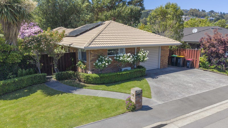 14 Castle Way, Beckenham, Christchurch - Carousel 1