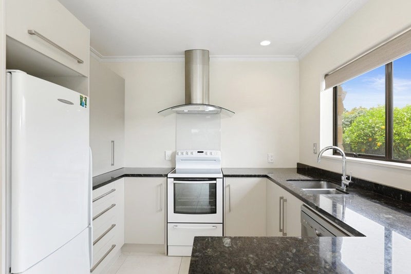 51 Holland Street, Glenholme, Rotorua - Carousel 2