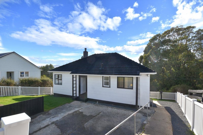 32 Stenhope Crescent, Corstorphine, Dunedin - Carousel 2