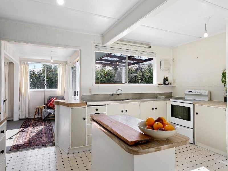 50 Shepherd Road, Waipahihi, Taupo - Carousel 2