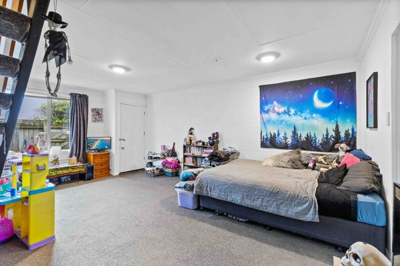 2/214 Crinan Street, Appleby, Invercargill - Carousel 2